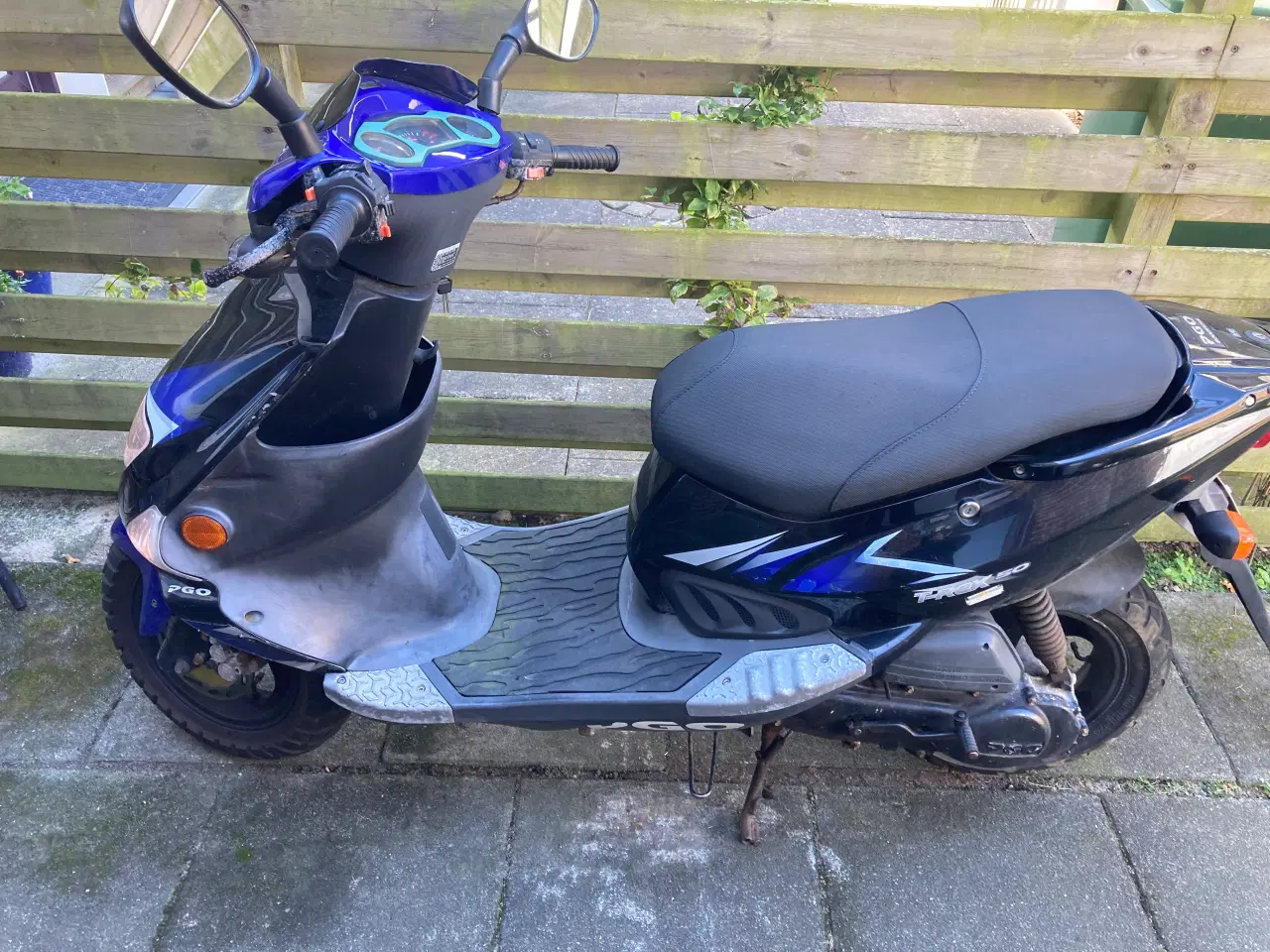 Billede 2 - PGO T-Rex knallert 45