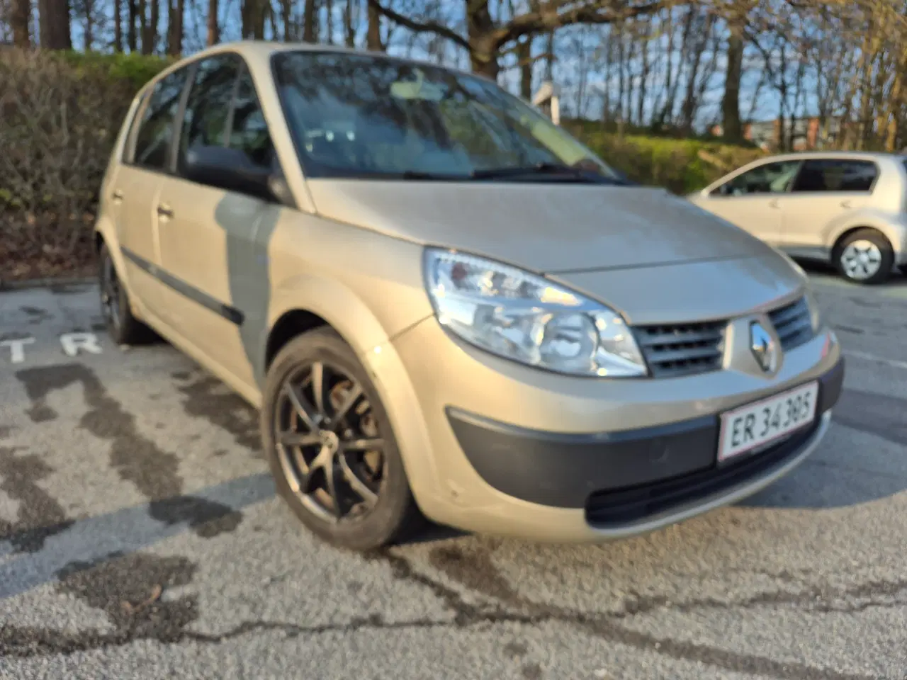 Billede 1 - Renault Scenic 1.6 16V – Perfekt familiebil til en