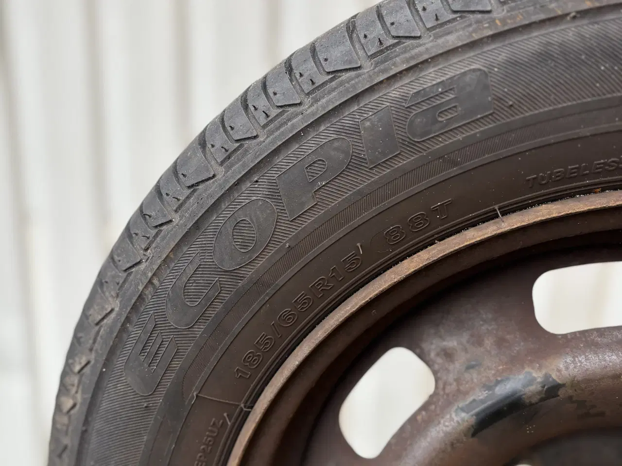 Billede 4 - 185/65R15 sommerdæk Bridgestone