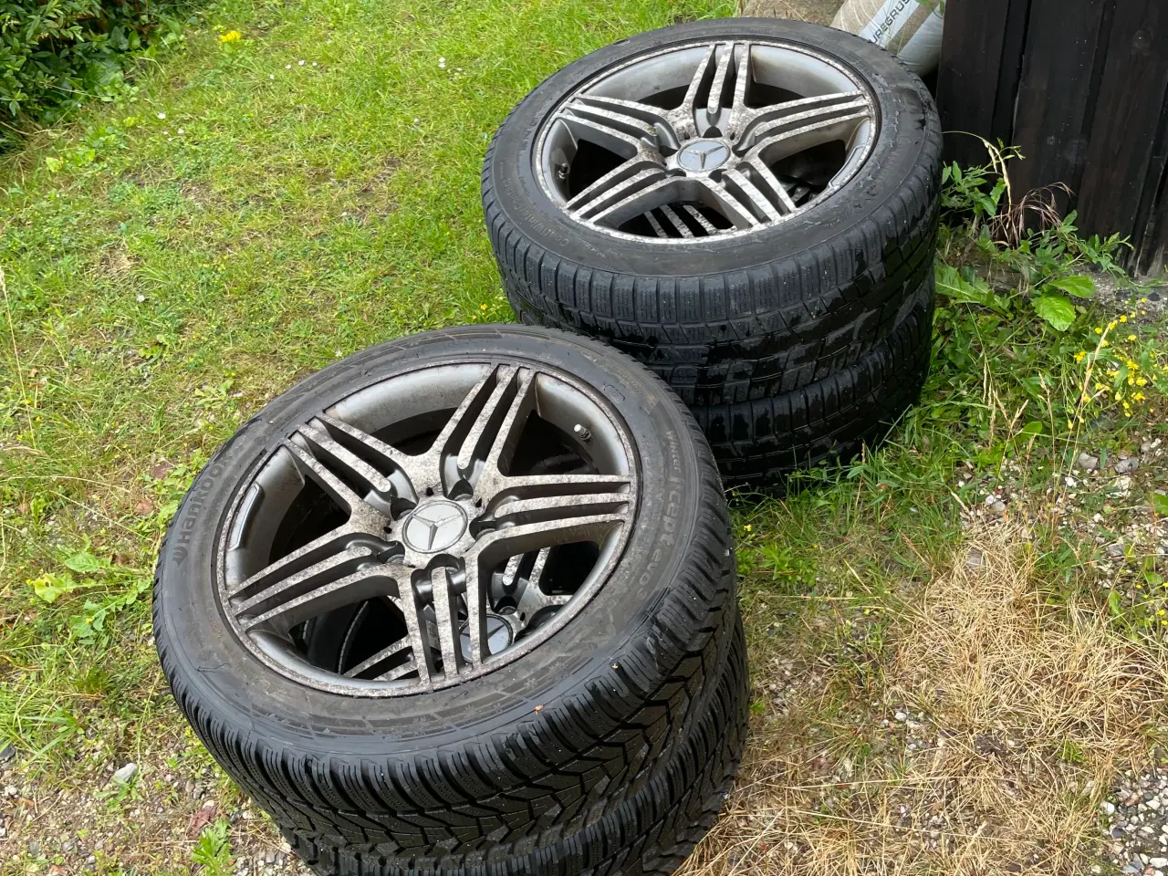 Billede 5 - 4 vinterdæk på fælge Medcedes E 200