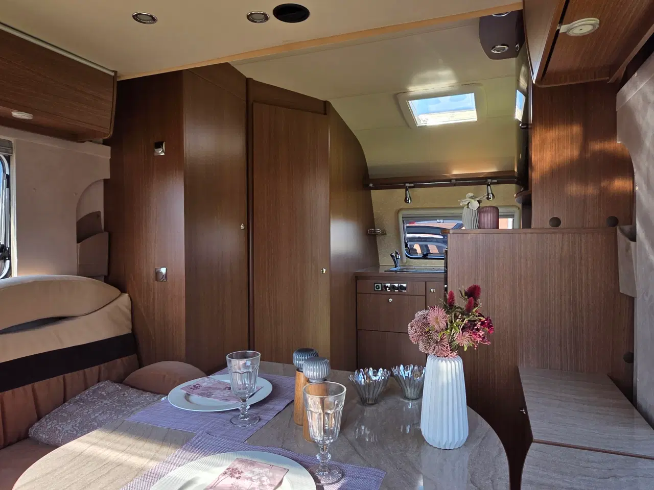 Billede 3 - Bürstner Averso Plus 410 TS Plus (m. alt i telte)