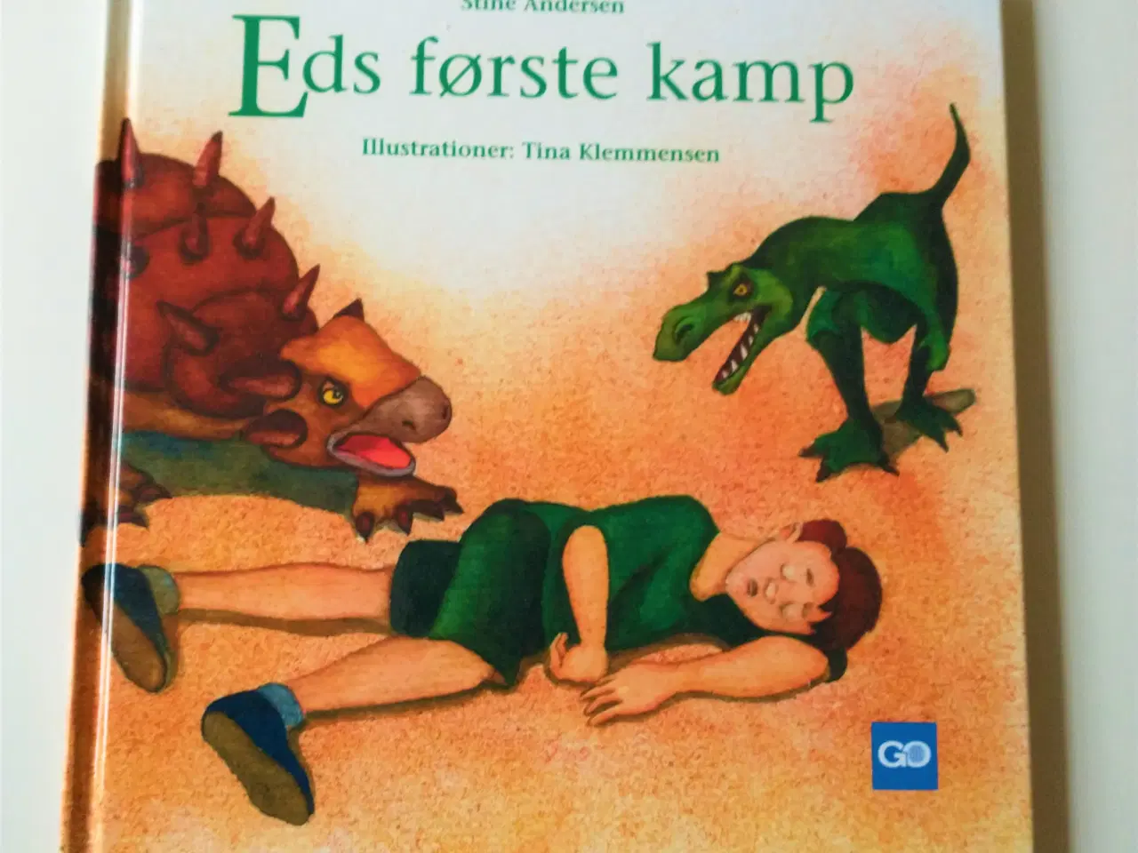 Billede 1 - Eds første kamp. Af Stine Andersen