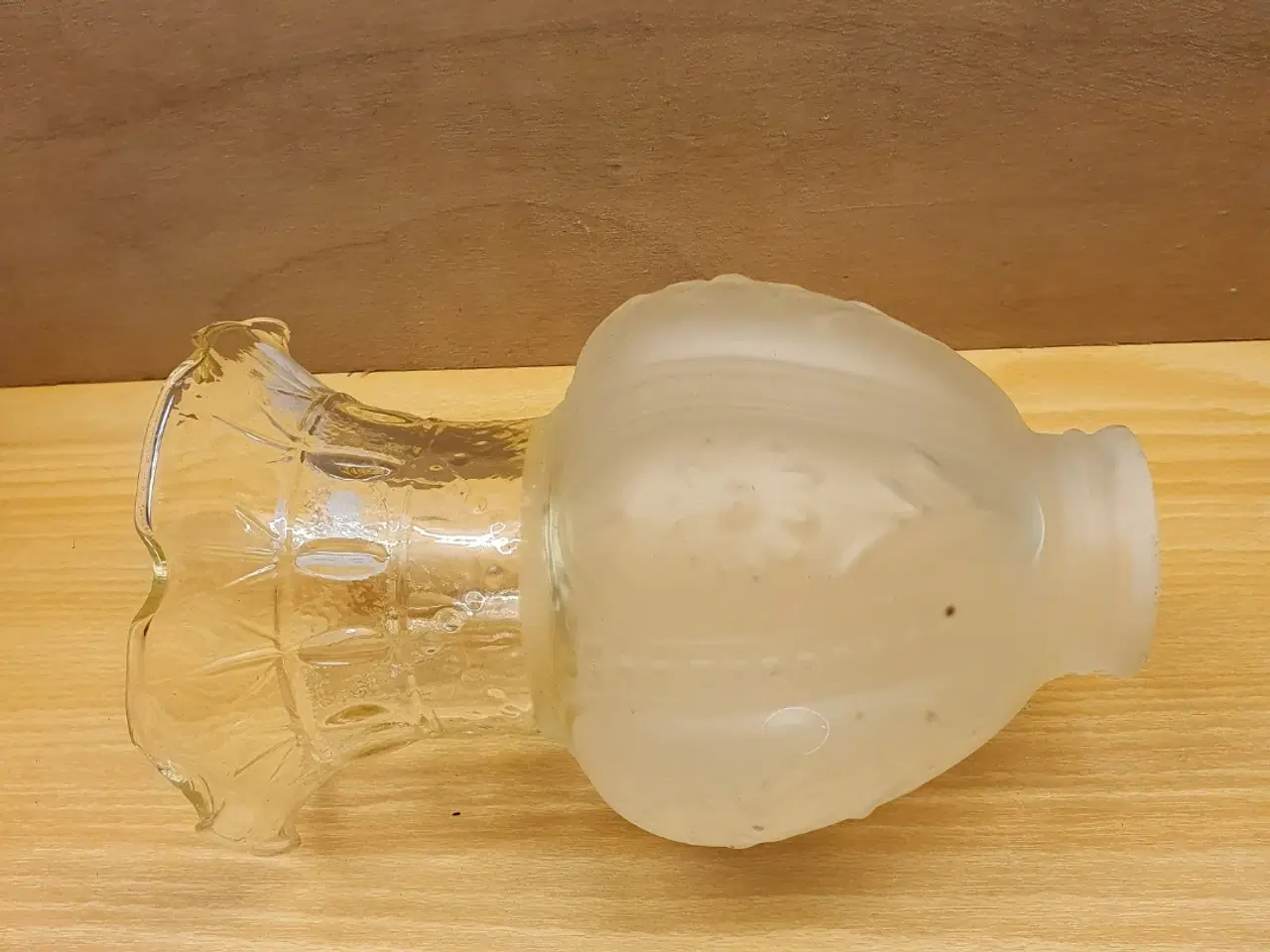 Billede 1 - Gammel glas til Petroliumslampe