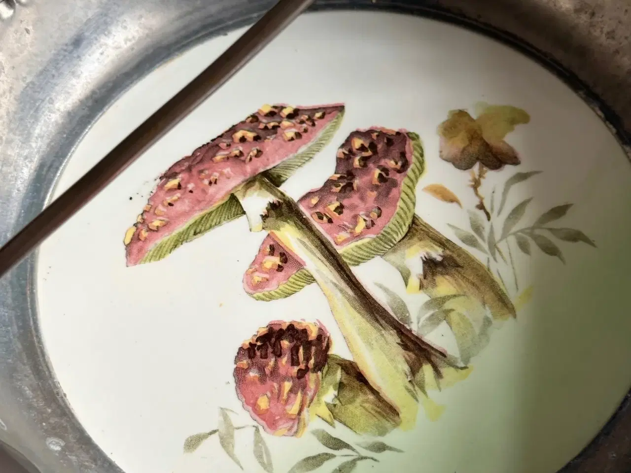 Billede 5 - Skål m hank, svampe