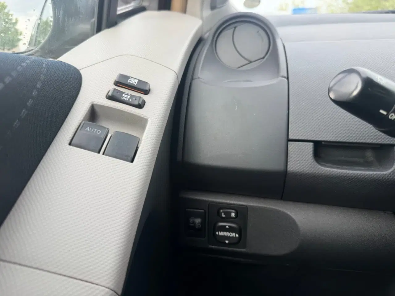 Billede 16 - Toyota Yaris 1,3 Luna