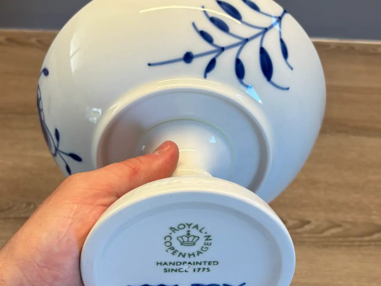 Billede 3 - Blå Mega Riflet skål på fod 80 cl