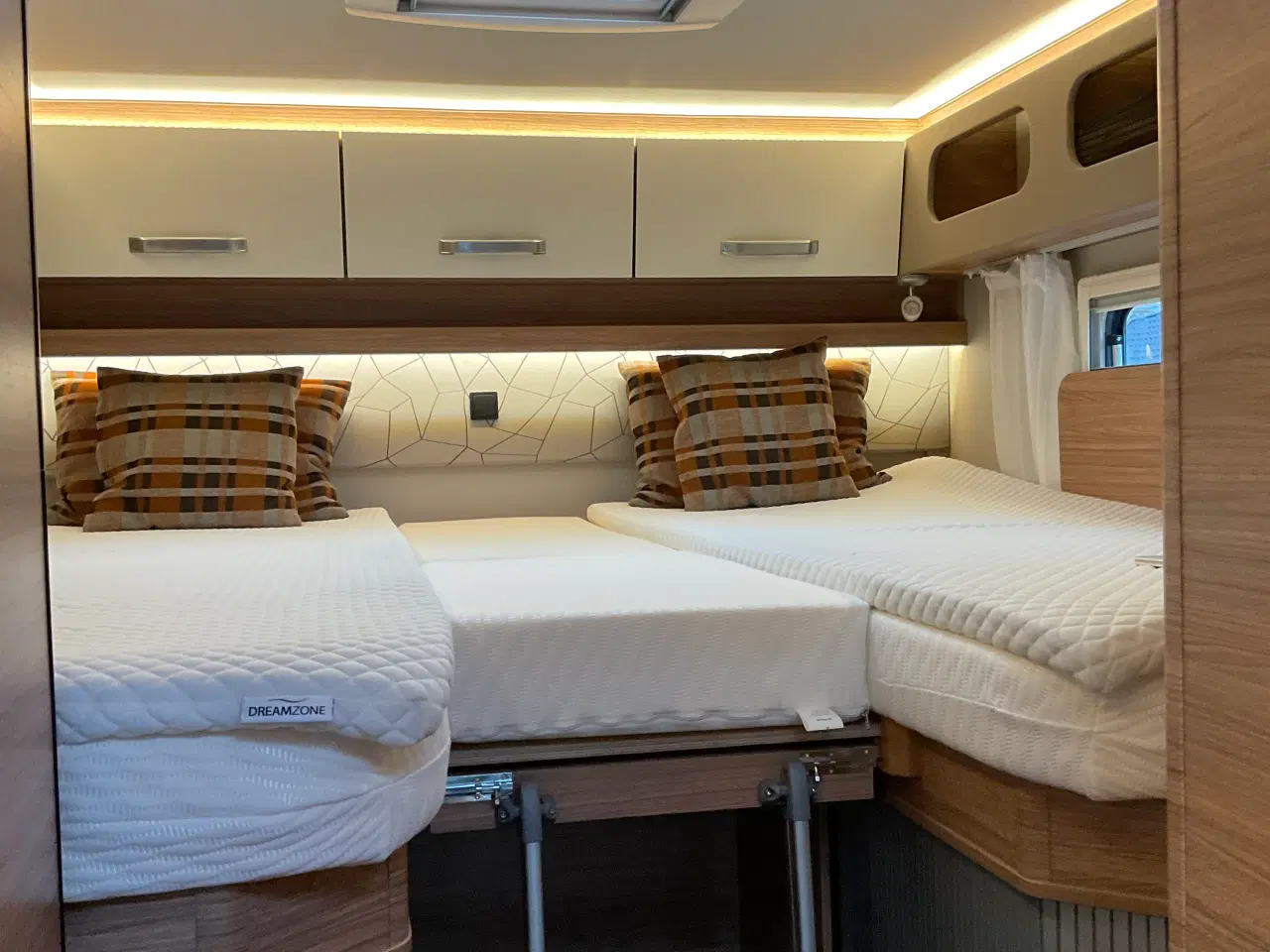 Billede 9 - CARA COMPACT 640 MEG FRA 2024 PÅ MERCEDES M. TRÆK