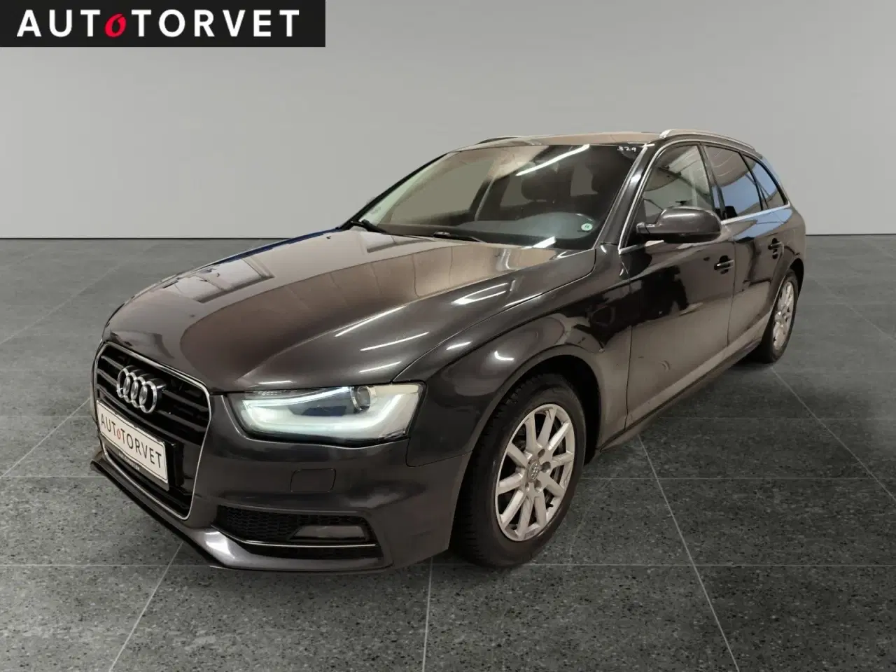 Billede 1 - Audi A4 2,0 TDi 136 S-line Avant