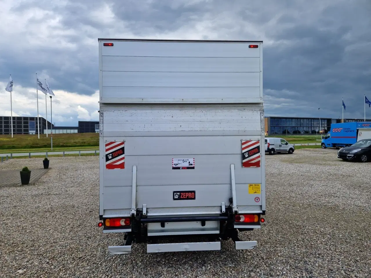 Billede 3 - Nissan NV400 2,3 dCi 165 W2L3 Chassis RWD