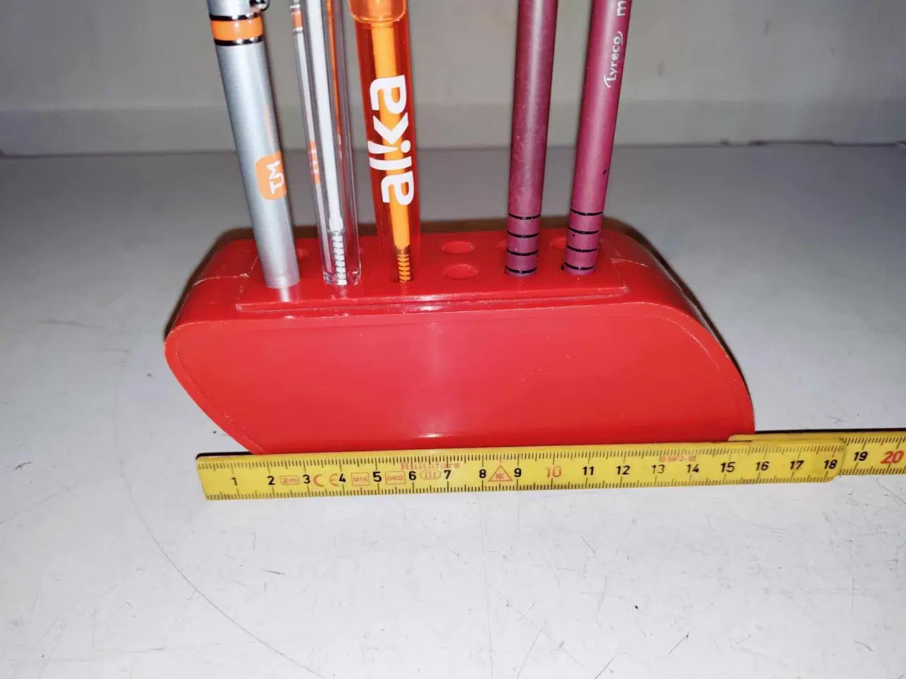 Billede 3 - super fed blyant/kuglepen holder fra BIC