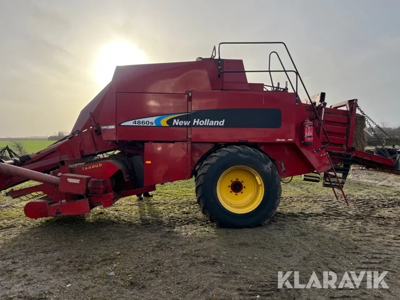 Billede 2 - Ballepresser New Holland 4860 minibig