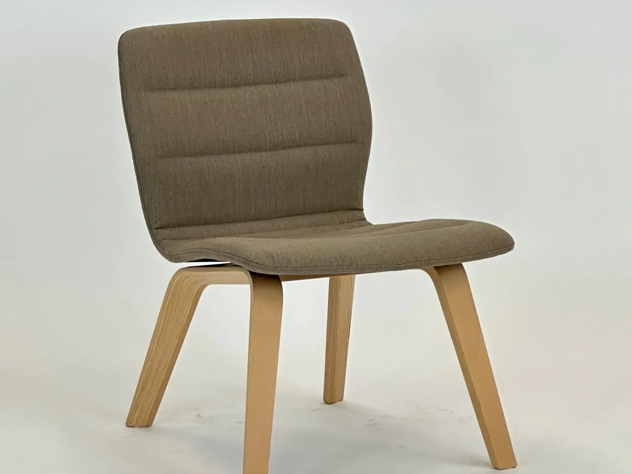 Billede 1 - Butterfly lounge (Grå - m. syninger) fra Magnus Olesen