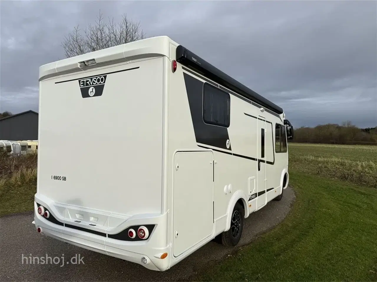 Billede 18 - 2026 - Etrusco I 6900 SB Scandic Edition Aut Etrusco by Hymer er Italiensk Elegance og Komfort fra Hinshøj Caravan