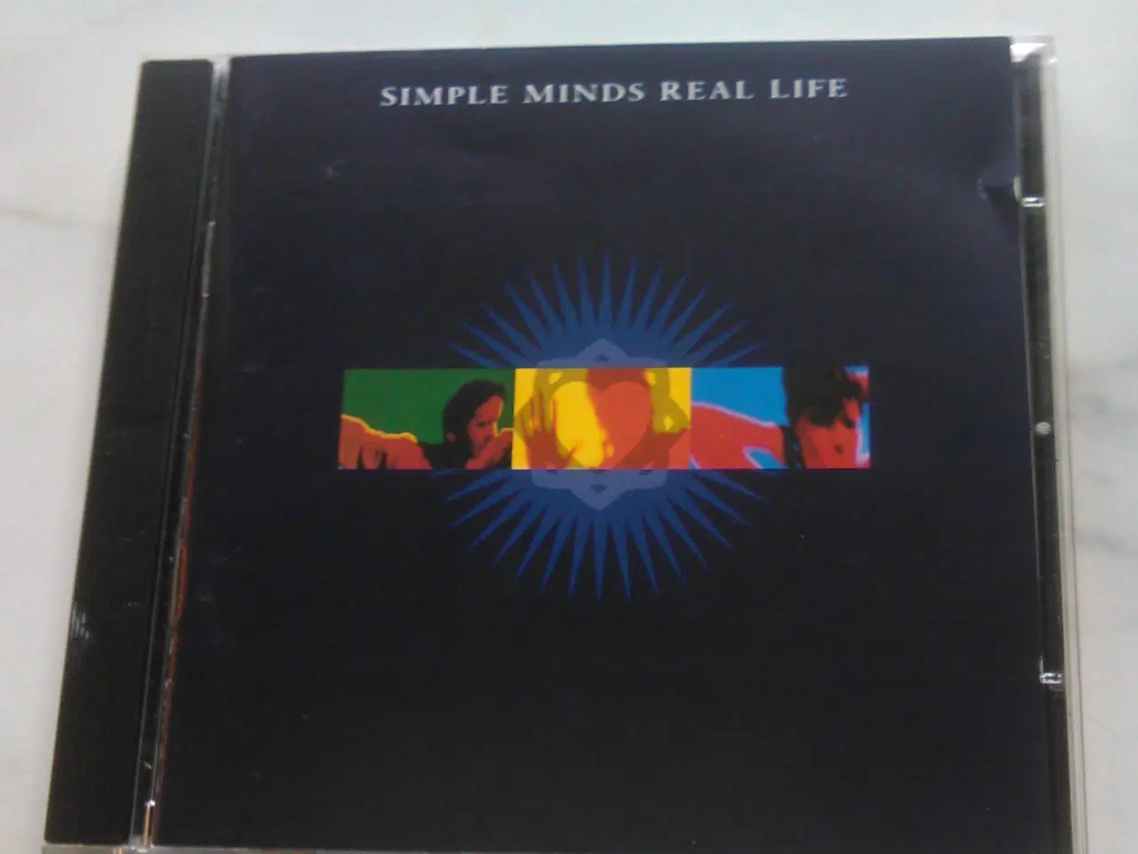 Billede 1 - SIMPLE MINDS: REAL LIFE (1991