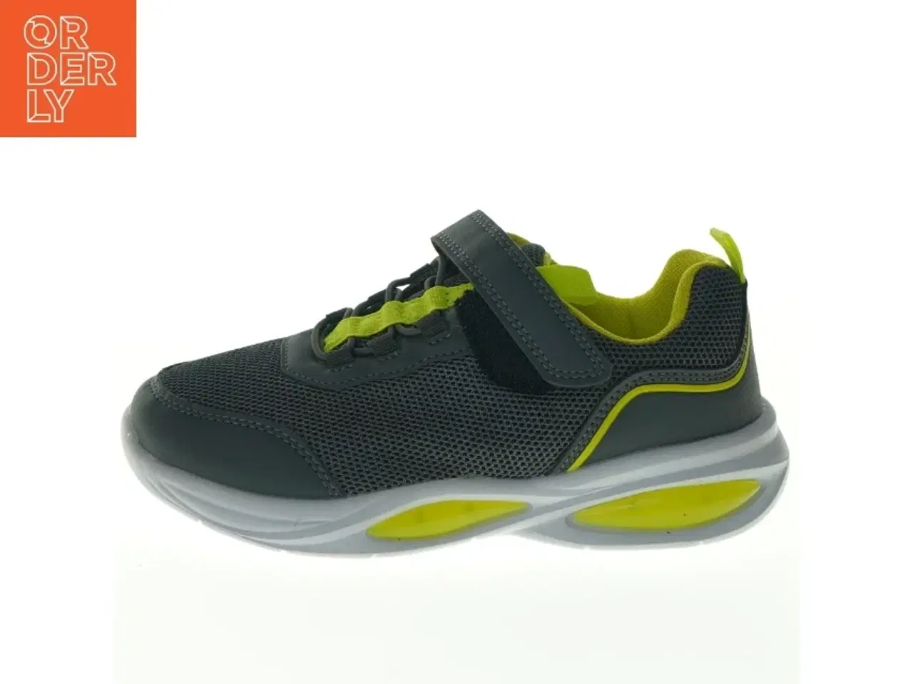 Billede 1 - Nye Sneakers til børn fra VRS (str. 32)