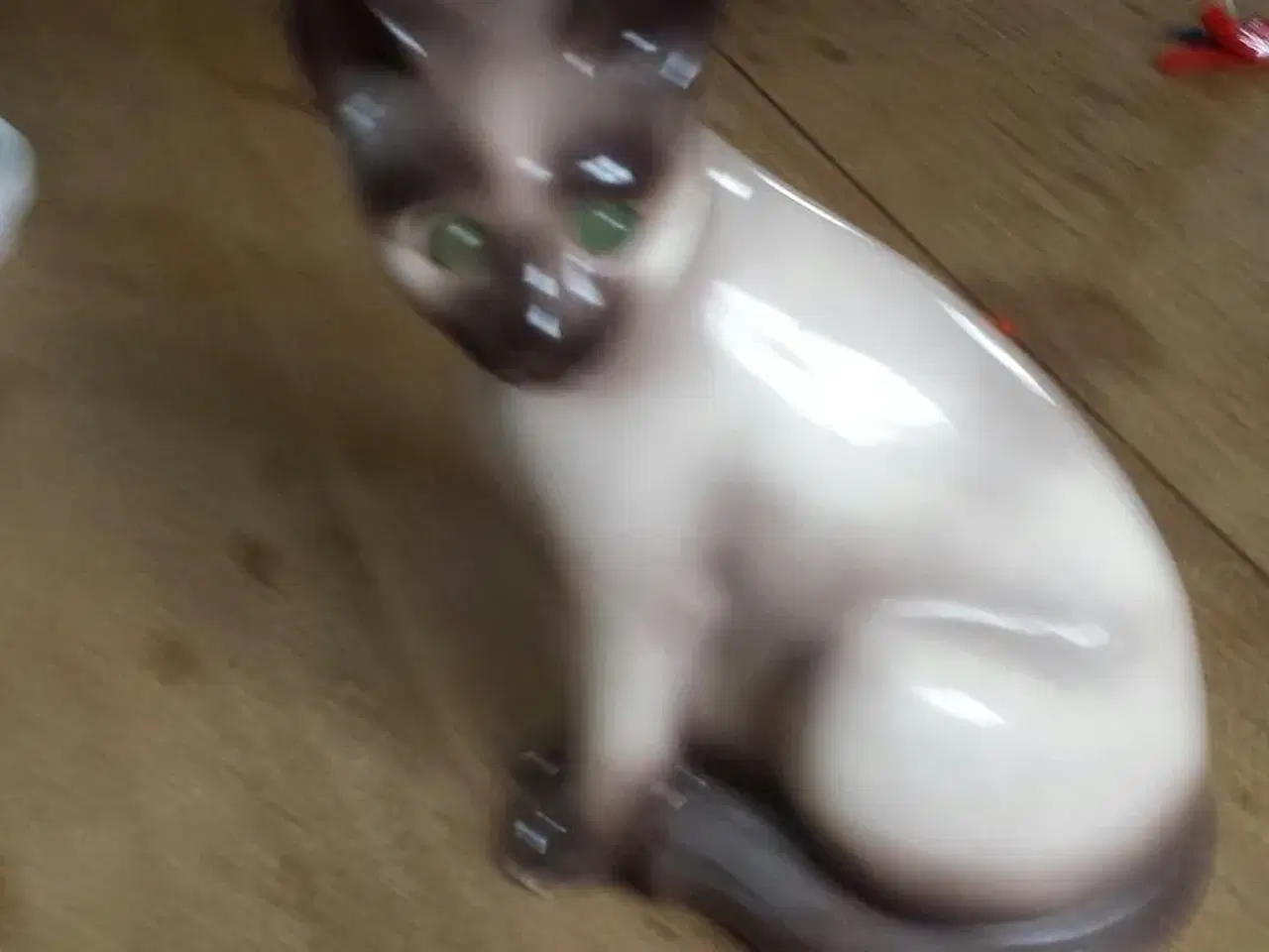 Billede 1 - fin Siameser kat i porcelæn!