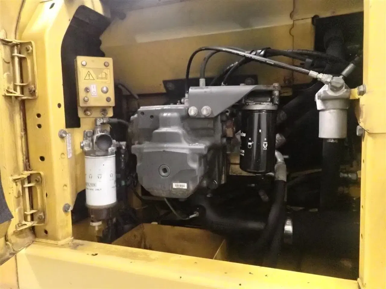 Billede 14 - Komatsu PC240 LC-8 1000 timer. siden ny undervogn