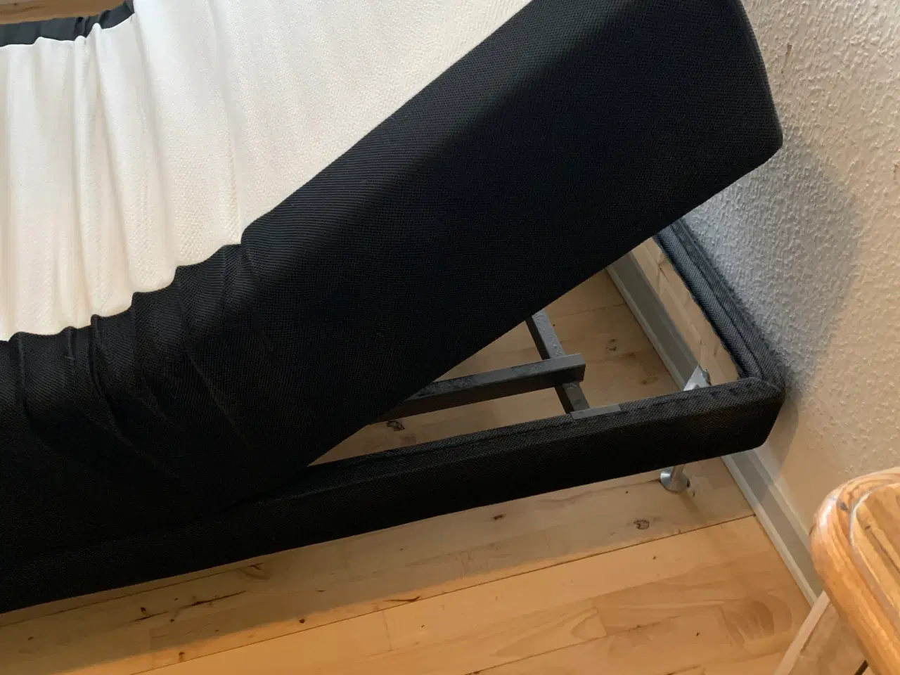 Billede 2 - Elevationsseng 200x90