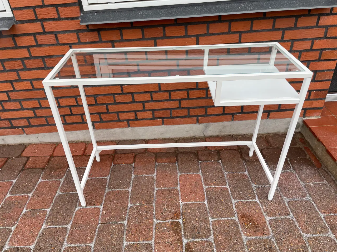 Billede 1 - Skrivebord med glasplade. 