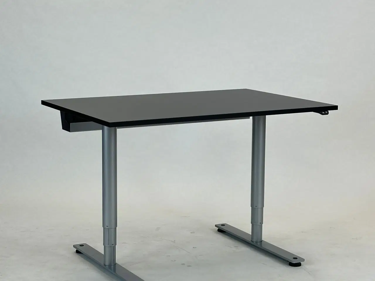 Billede 1 - Hæve-/Sænkebord 120x80 - Linak