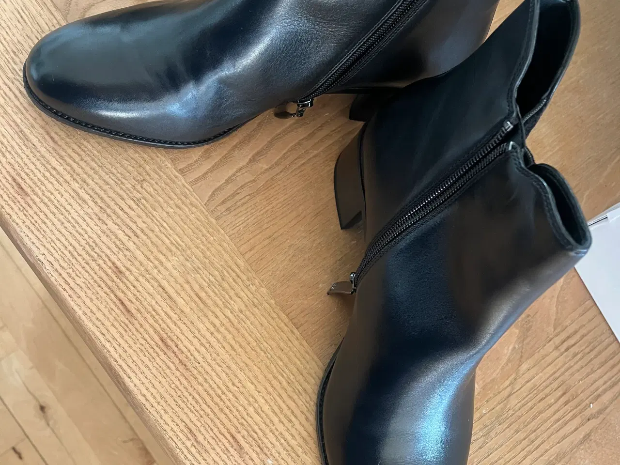 Billede 2 - Gerry Weber støvle str 40