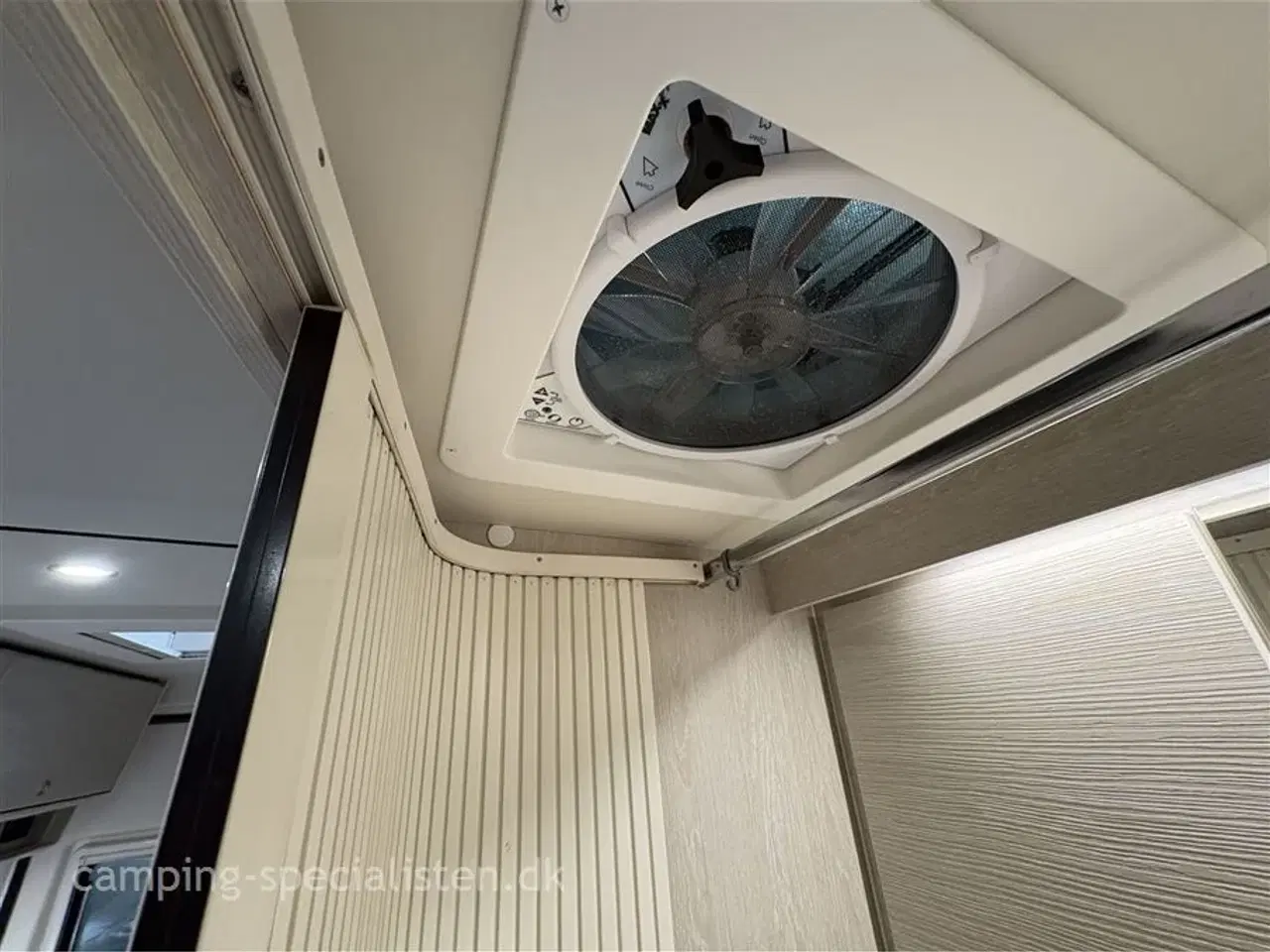 Billede 13 - 2023 - Tourne 6.4   Tourne 6.4 Stone Edition 2023 - Se den nu hos Camping-Specialisten.dk