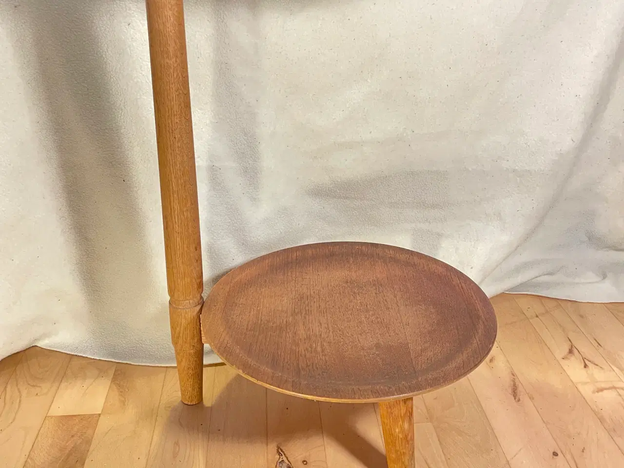 Billede 7 - EDMUND JØRGENSEN 1950’erne antikt sidebord/bakkebo