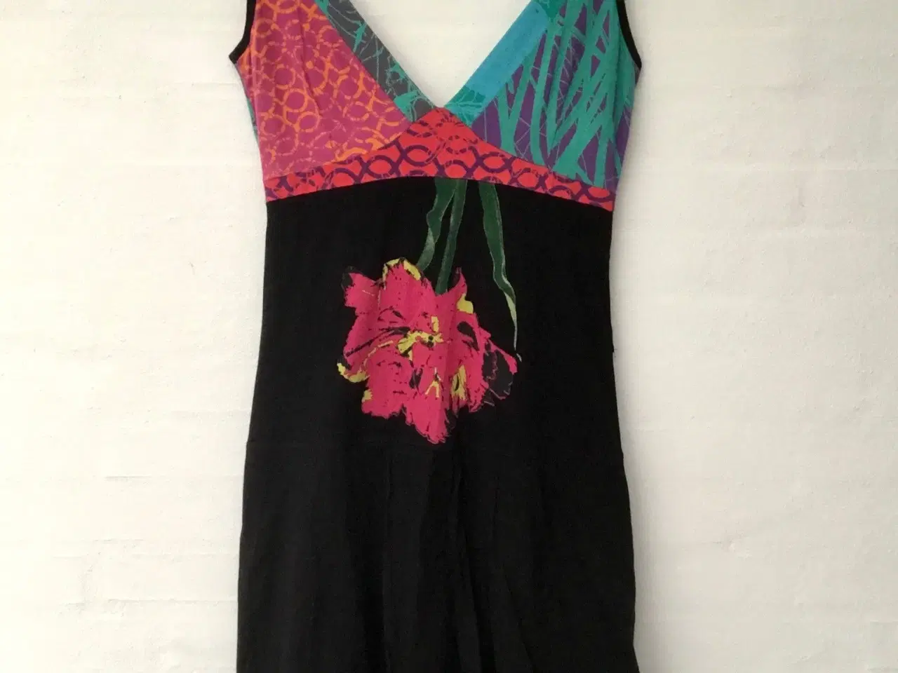 Billede 5 - Desigual kjole sommerkjole str. M fra Desigual 