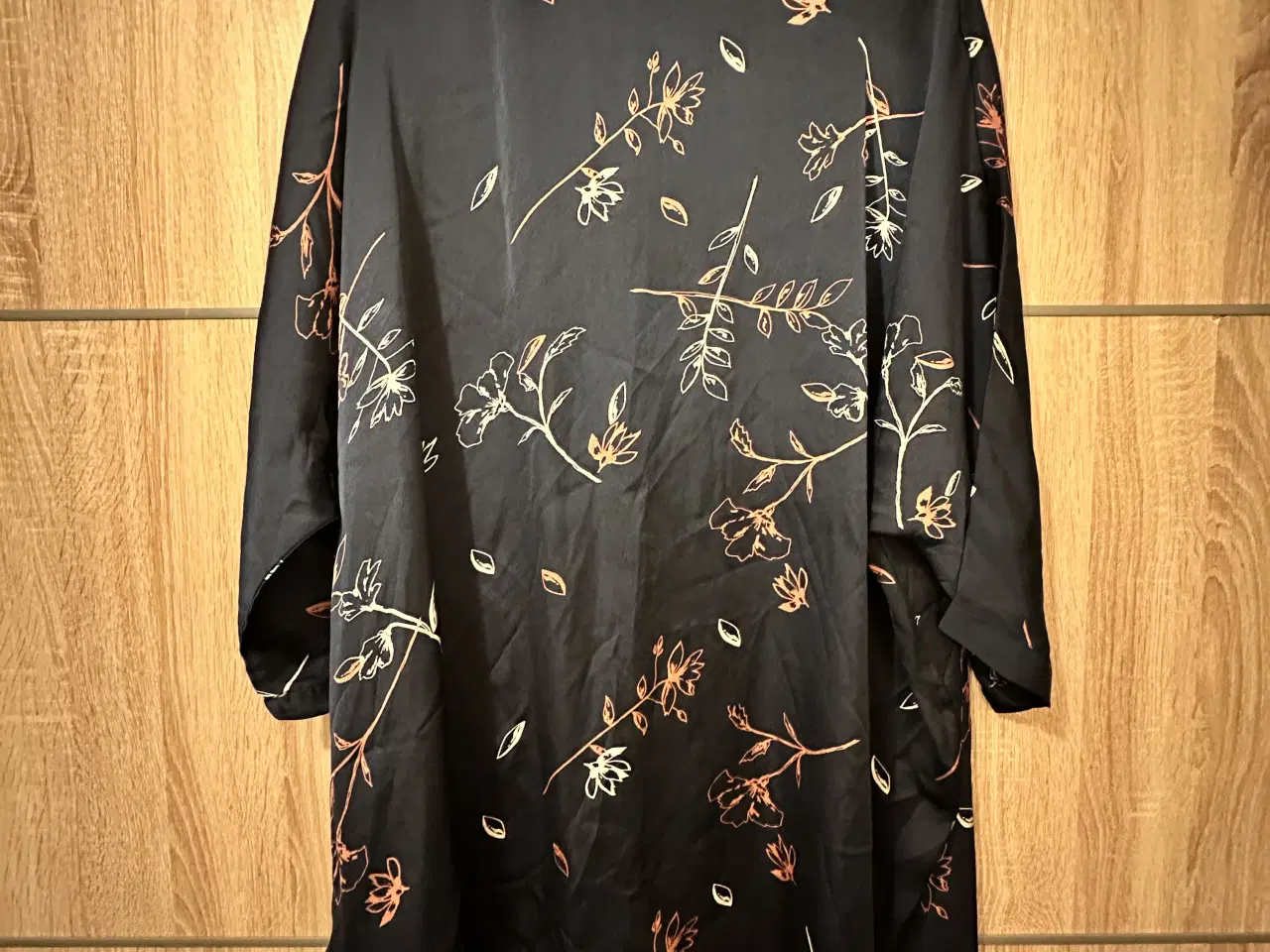 Billede 2 - Smuk tunika/kjole str. 48 som ny