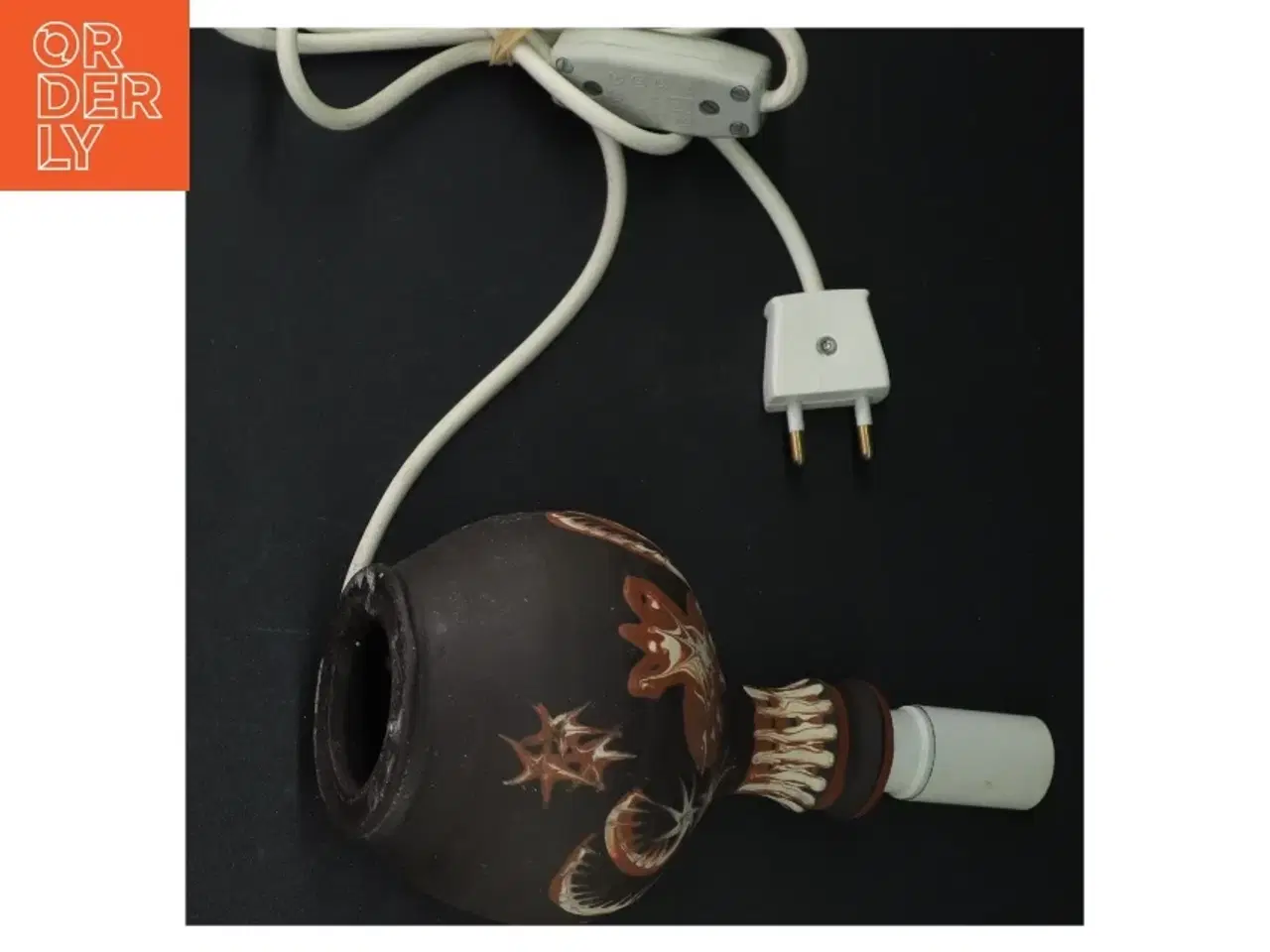 Billede 3 - Håndkavet Keramik bordlampe (str. H 21 cm)
