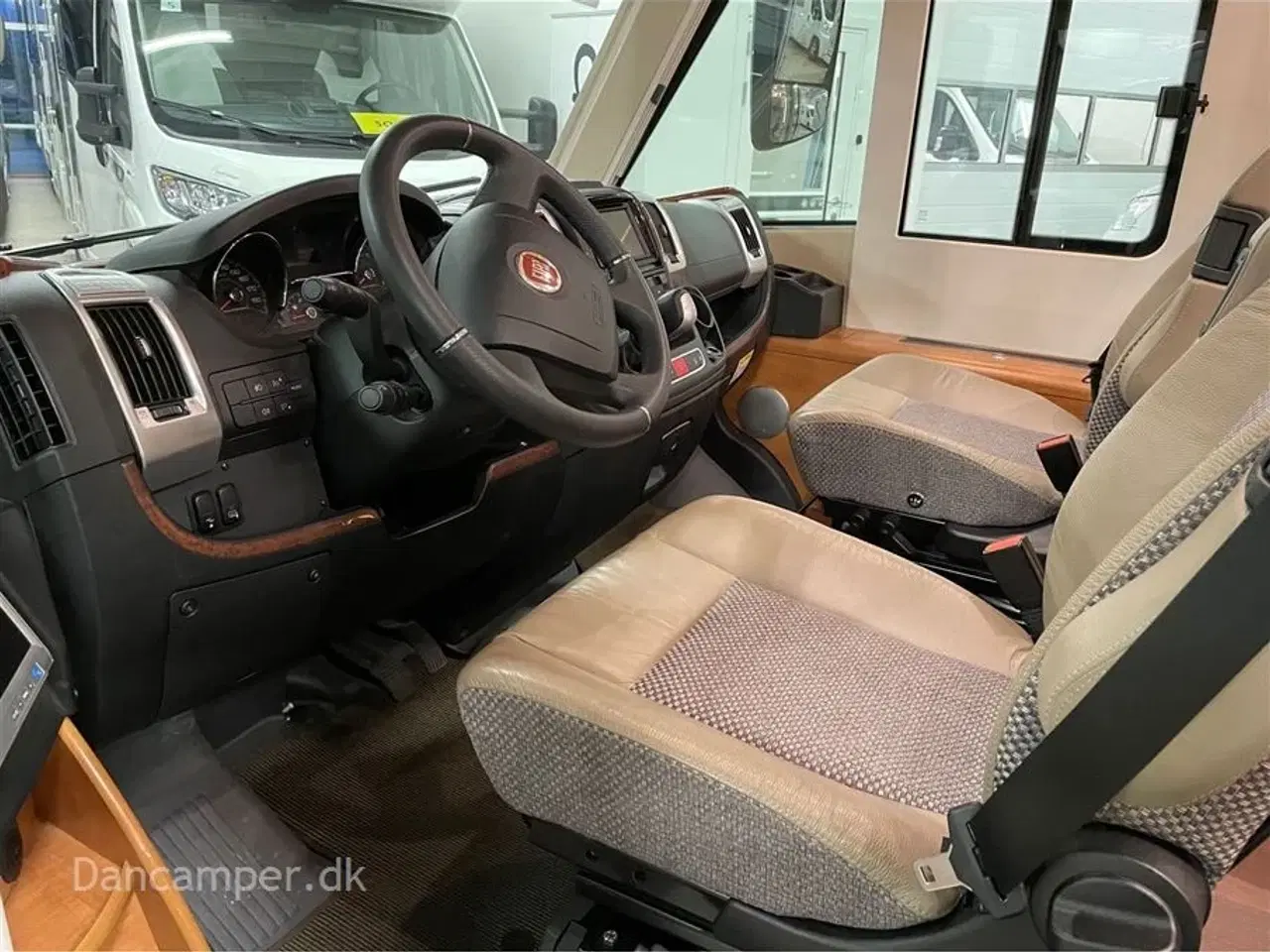 Billede 6 - 2017 - Carthago chic c line II   RESERVERET -Luxus autocamper med næsten alt i udstyr, kun kørt 39.500 km  - Kommissionsalg