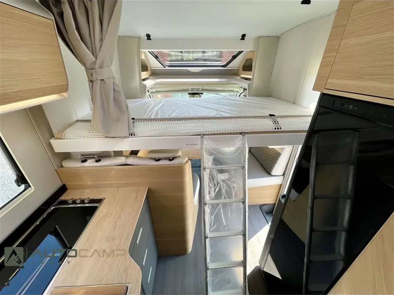 Billede 16 - 2026 - Adria Matrix M670