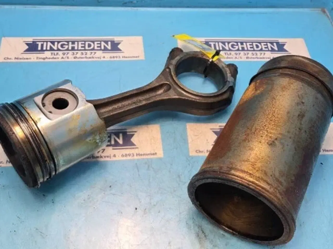 Billede 4 - John Deere 6125HZ001 Stempel RE532355