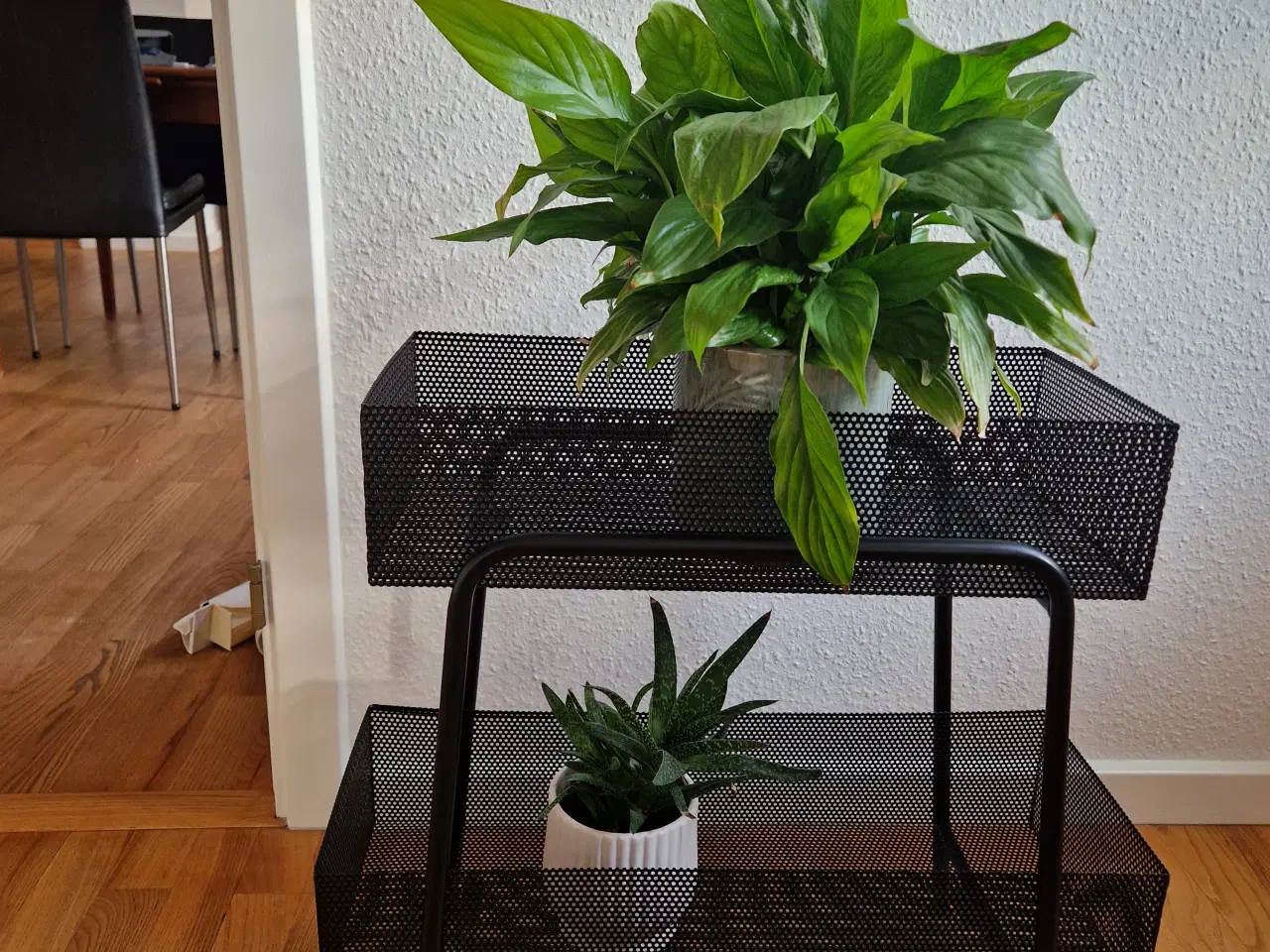 Billede 1 - Planteopsats sort metal
