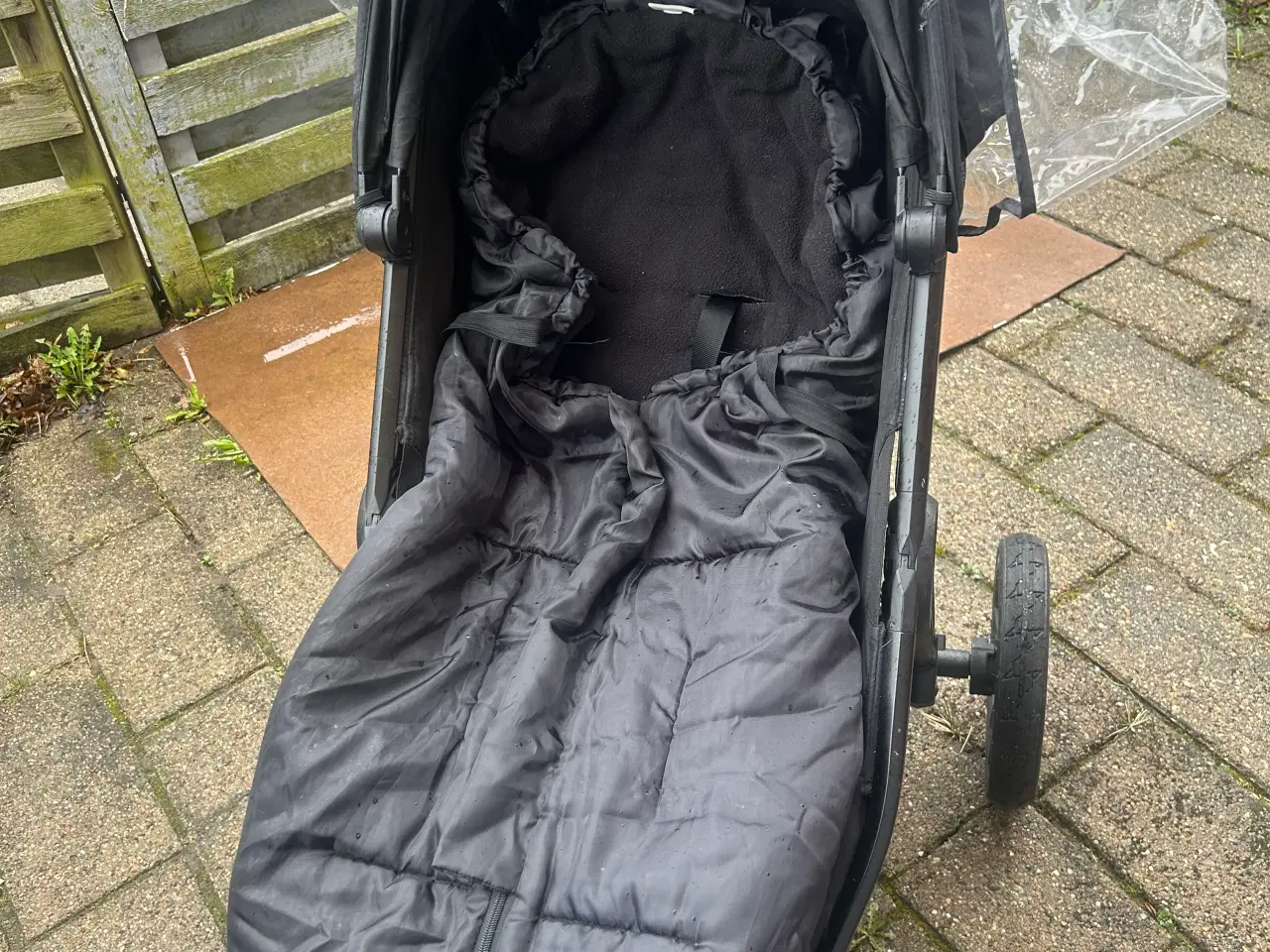 Billede 2 - Babyjogger med regnslag og kørepose