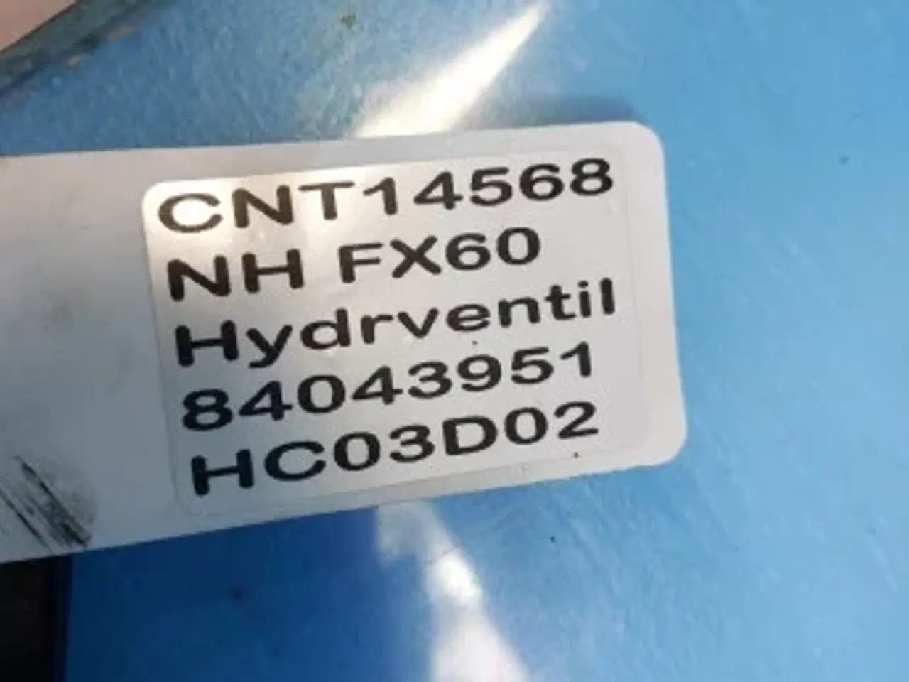 Billede 14 - New Holland FX60 Hydraulikventil 84043951