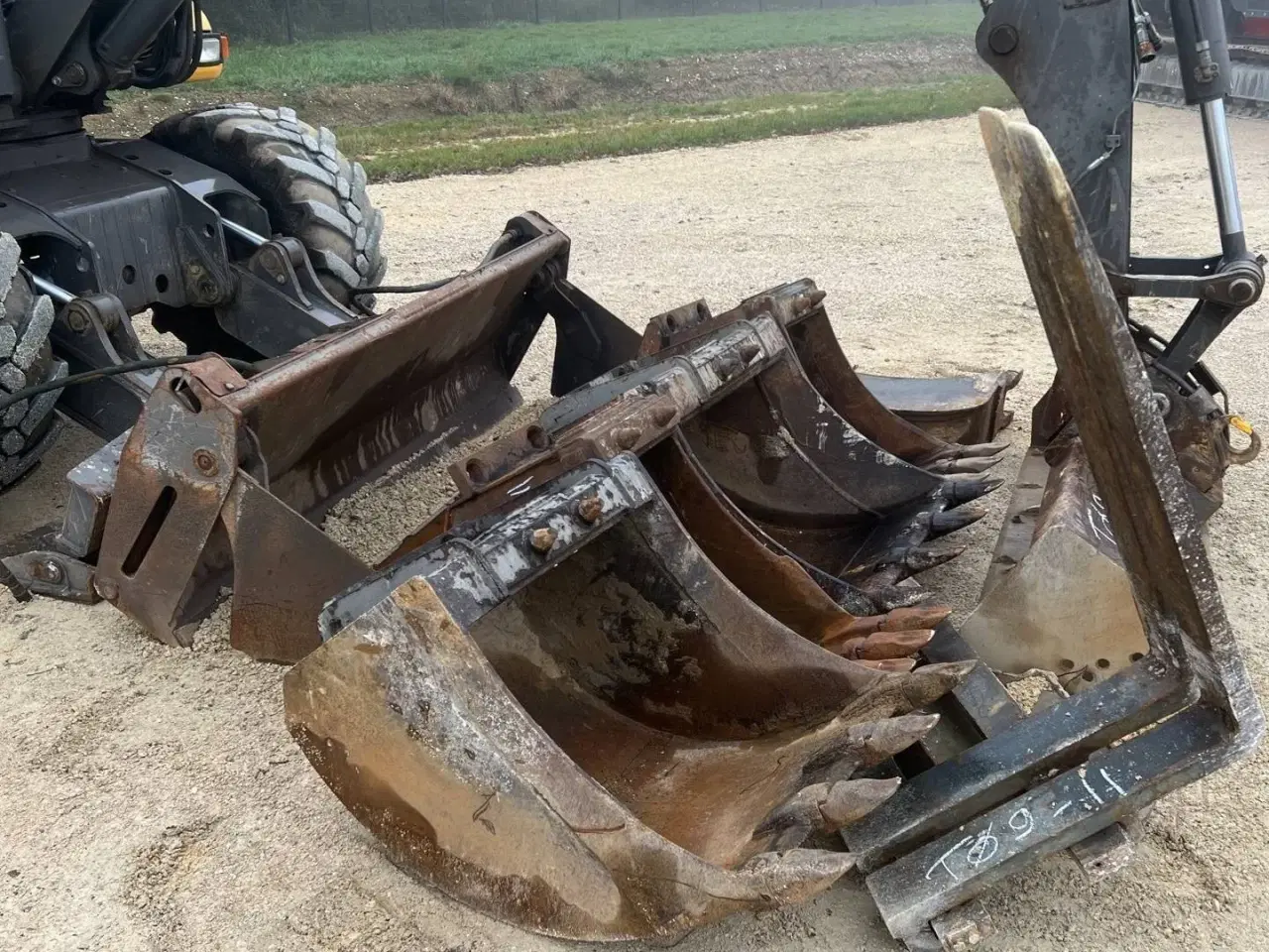 Billede 9 - hjulgraver Mecalac 12 MTX