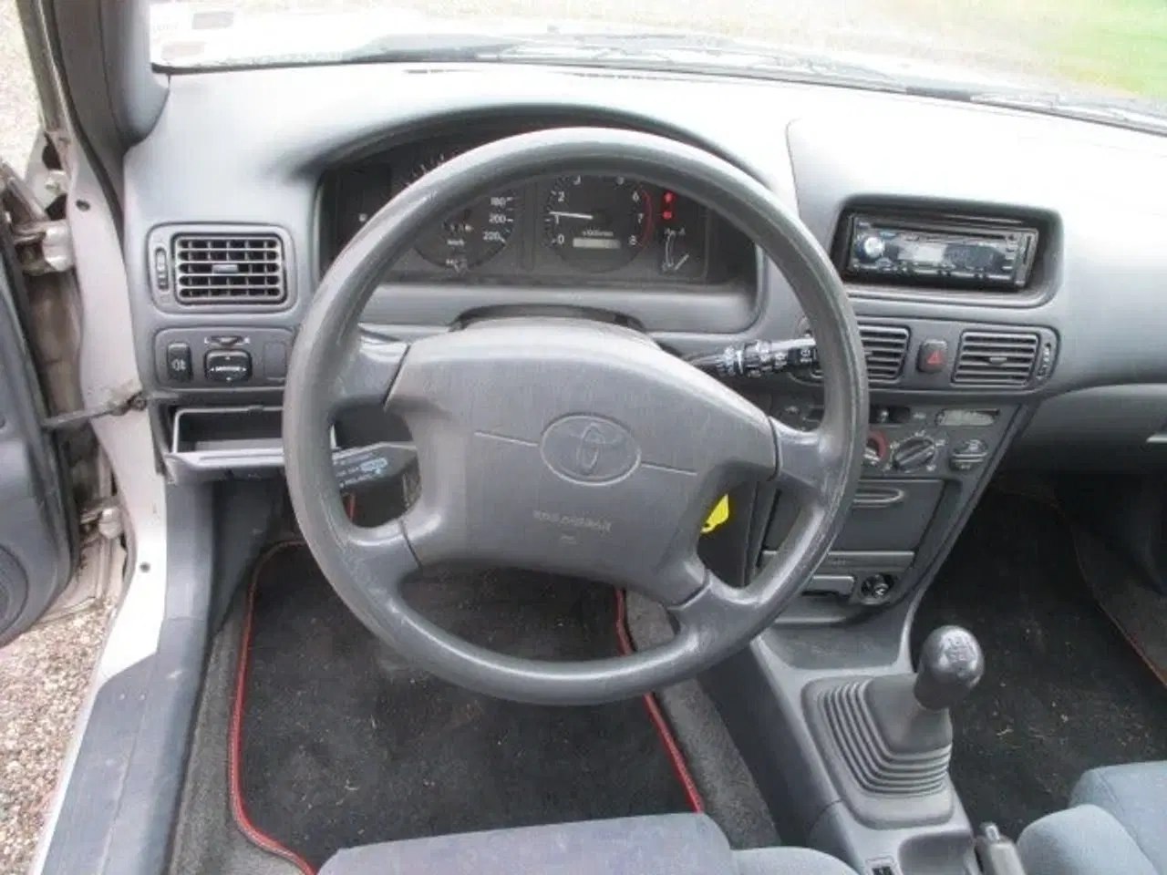 Billede 8 - Toyota Corolla 1,3 Terra