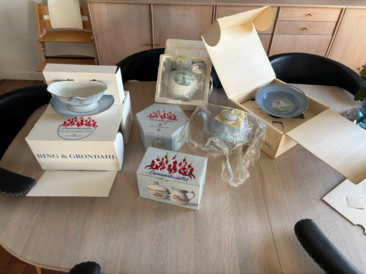 Billede 2 - Danmarksstellet komplet til 12 personer