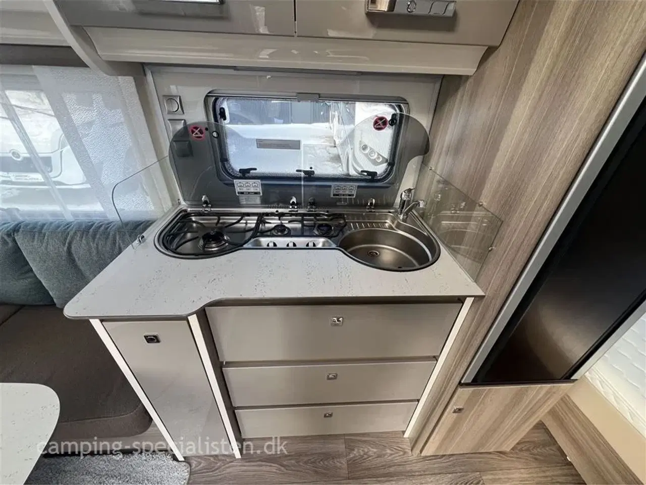 Billede 8 - 2022 - Fendt Tendenza 465 SFB   2022 Fendt Tendenza 465 SFB - Se den nu hos Camping-Specialisten.dk