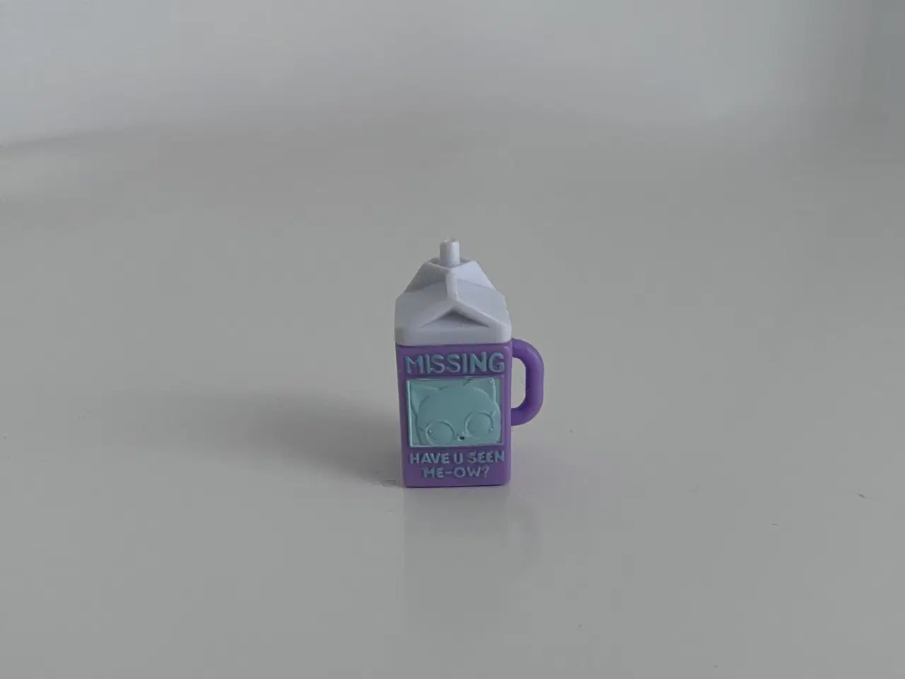 Billede 6 - L.O.L. Surprice Dukke inkl.tøj, sko, karton + krus