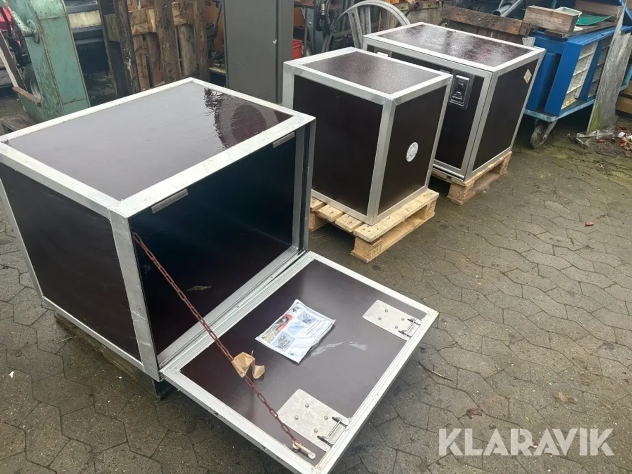 Billede 1 - Værktøjskasser til Lastbil Bevola 3 styk