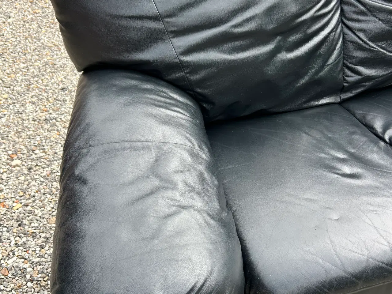 Billede 5 - Sort læder sofa til 2 pers.