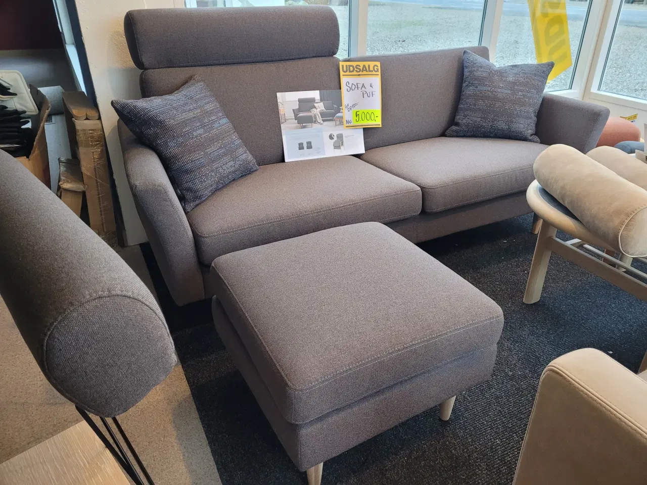 Billede 1 - NY "Designsofa"  sofa med puf.