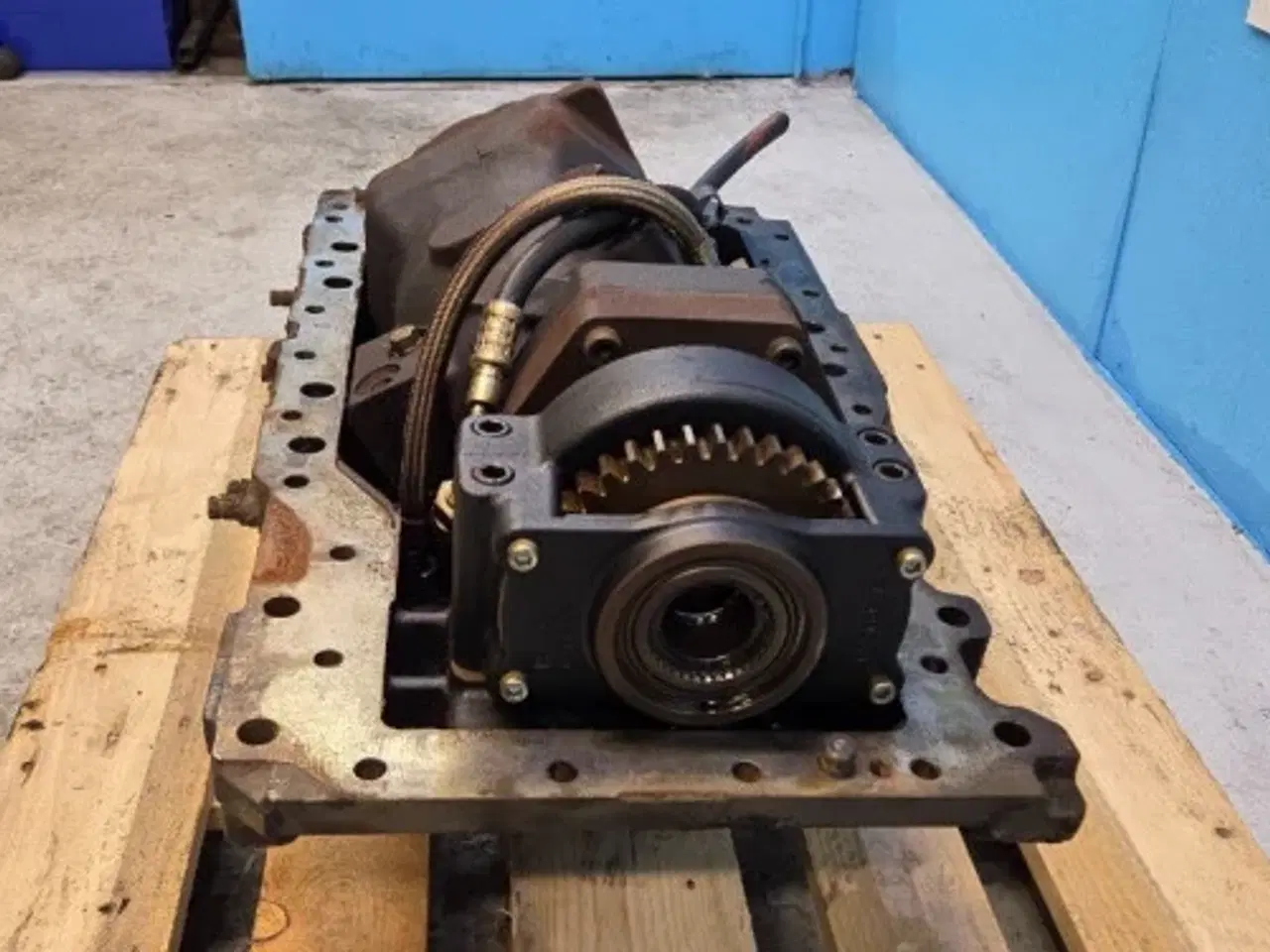 Billede 9 - New Holland T7.315 Hydrostatisk Pumpe 84536173