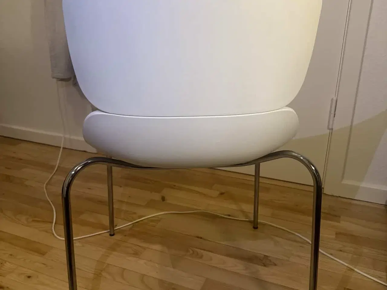 Billede 3 - Hvide Spisebordsstole