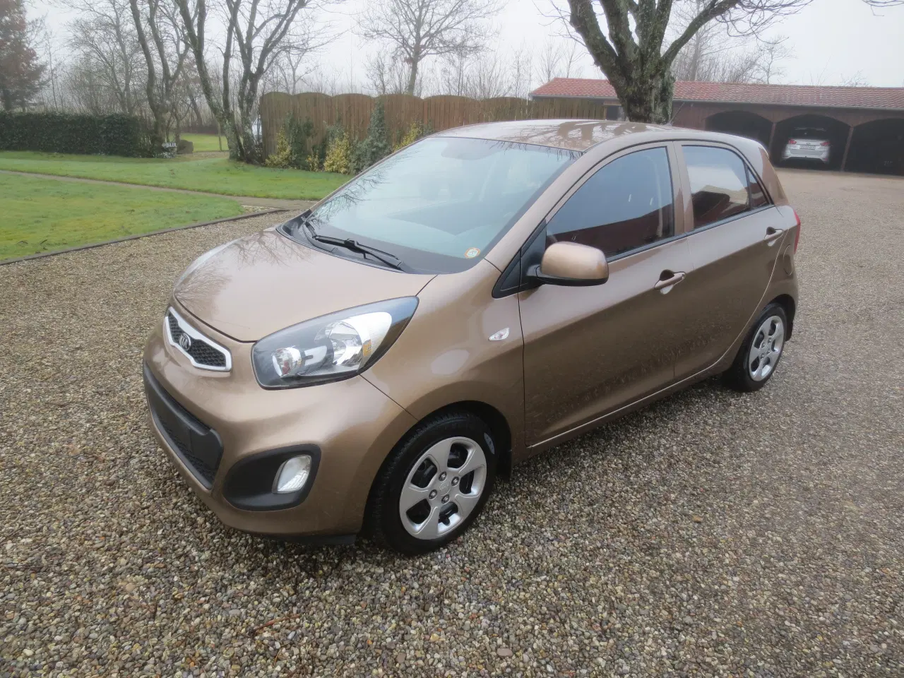 Billede 1 - Kia Picanto 1.0 i År 2013 Nysynet M/træk. 