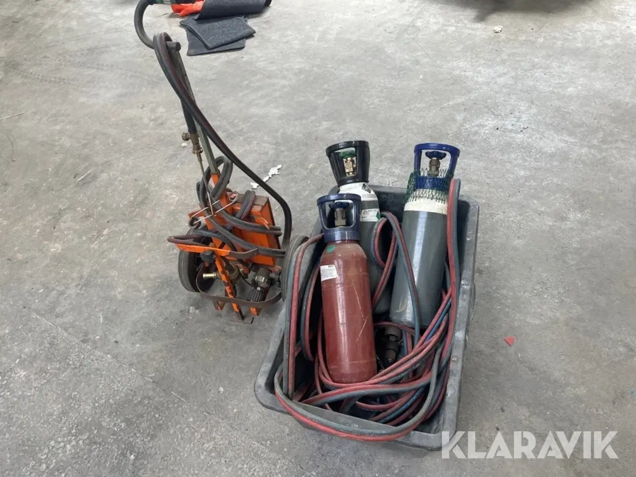Billede 1 - Ilt vogn med 3 flasker