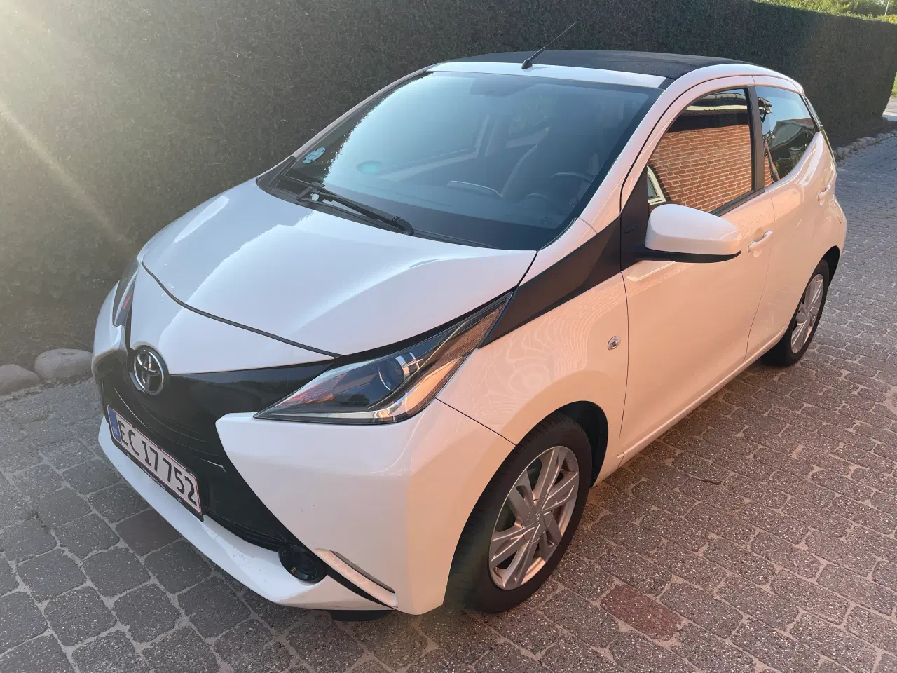 Billede 1 - 2017 Toyota Aygo 1.0 VVT-I X-Sky