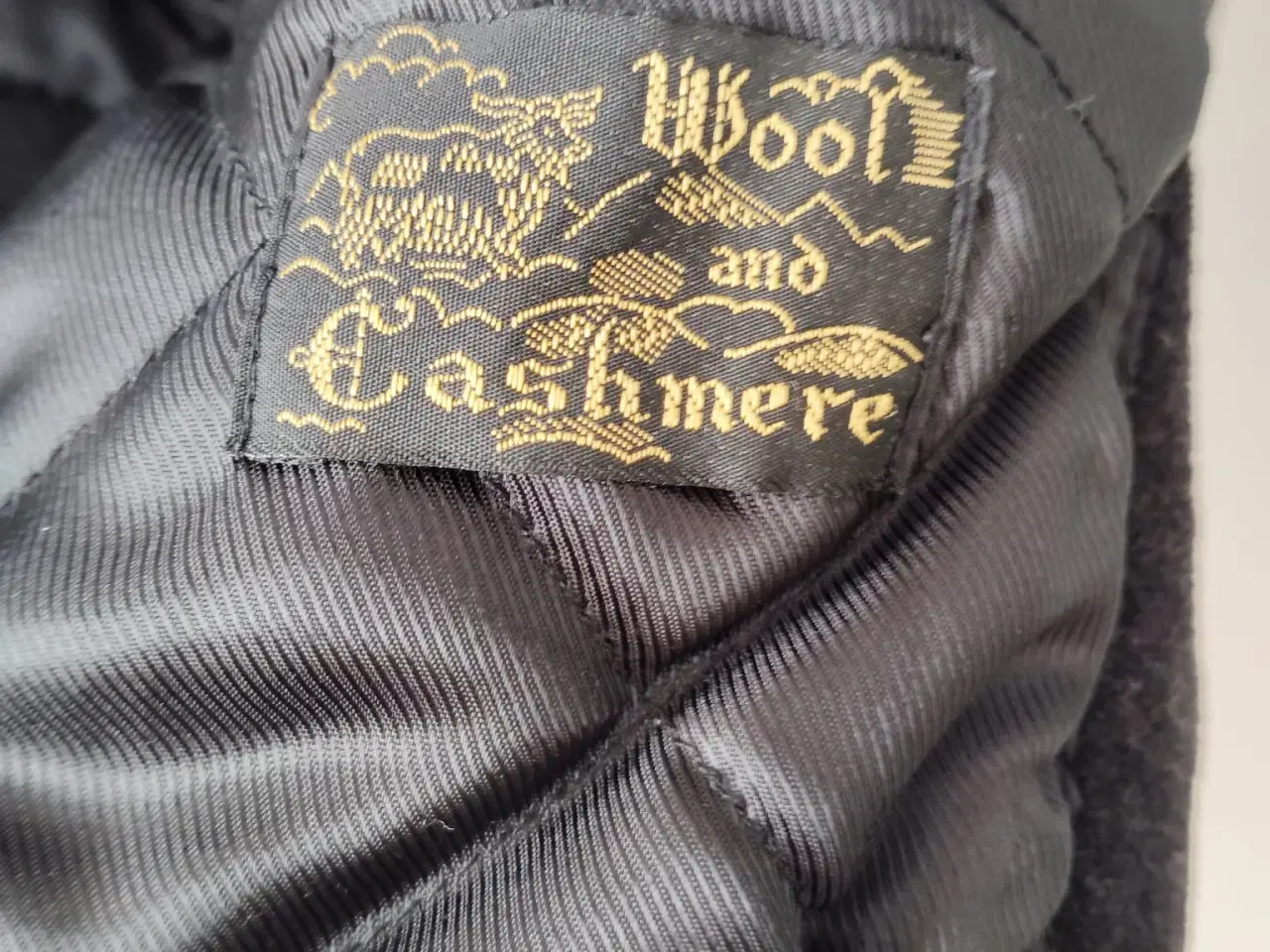 Billede 3 - Herrejakke gråsort - hverdag og fest